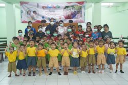 AOR02572