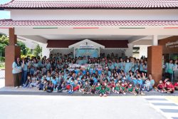 HOR04764