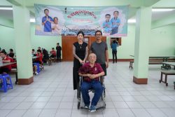 HOR05657