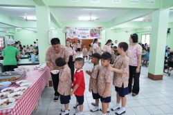 HOR07688